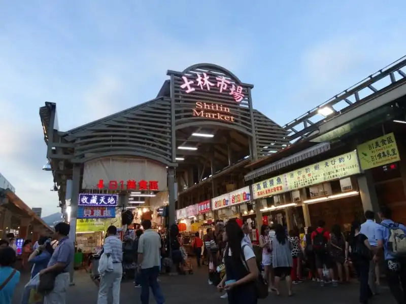 wanderlust_tips_ghe_tham_cho_dem_noi_tieng_dai_loan_2