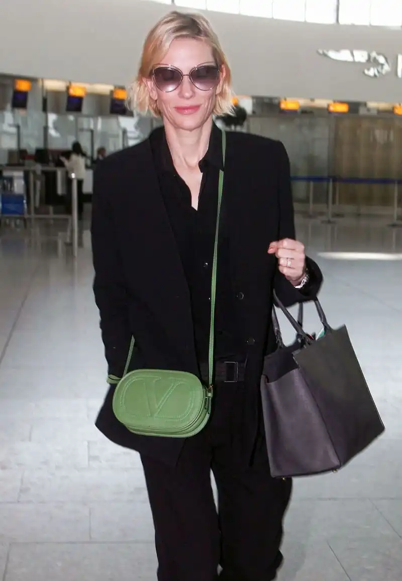 Bí kíp di chuyển nhiều bằng máy bay mà luôn xinh đẹp của sao thế giới 13 wanderlust_tips_hoc-cach-du-lich-nhu-sao-9