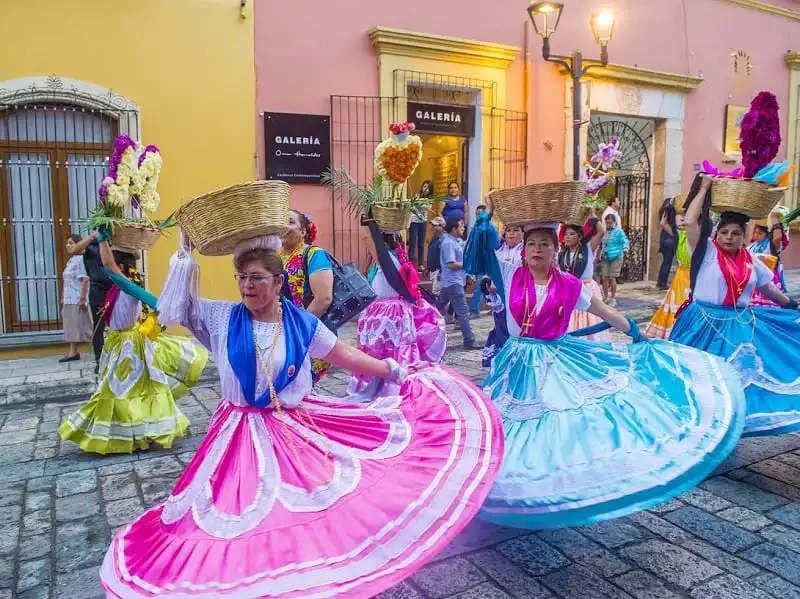 wanderlust_tips_le_hoi_halloween_tren_khap_the_gioi_1