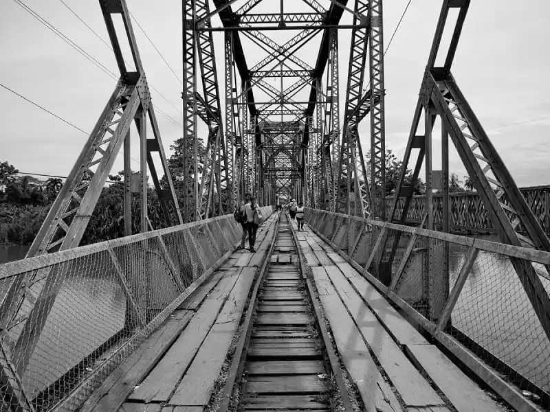 wanderlust_tips_nhung_duong_bien_gioi_doc_dao_nhat_the_gioi_9