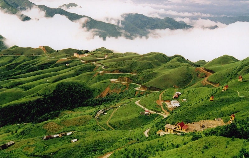 Mẫu Sơn – “Nàng công chúa ngủ trong rừng” vùng Đông Bắc Mẫu Sơn – “Nàng công chúa ngủ trong rừng” vùng Đông Bắc