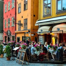 Kham pha khu pho co o Gamla Stan wanderlusttips