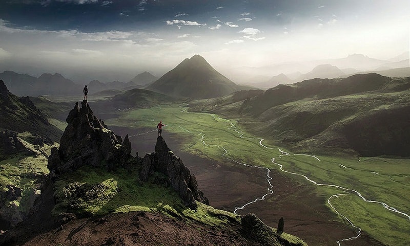 Iceland hướng dẫn du khách chụp ảnh selfie an toàn 5 wanderlust tips Iceland huong dan du khach chup selfie an toan 2