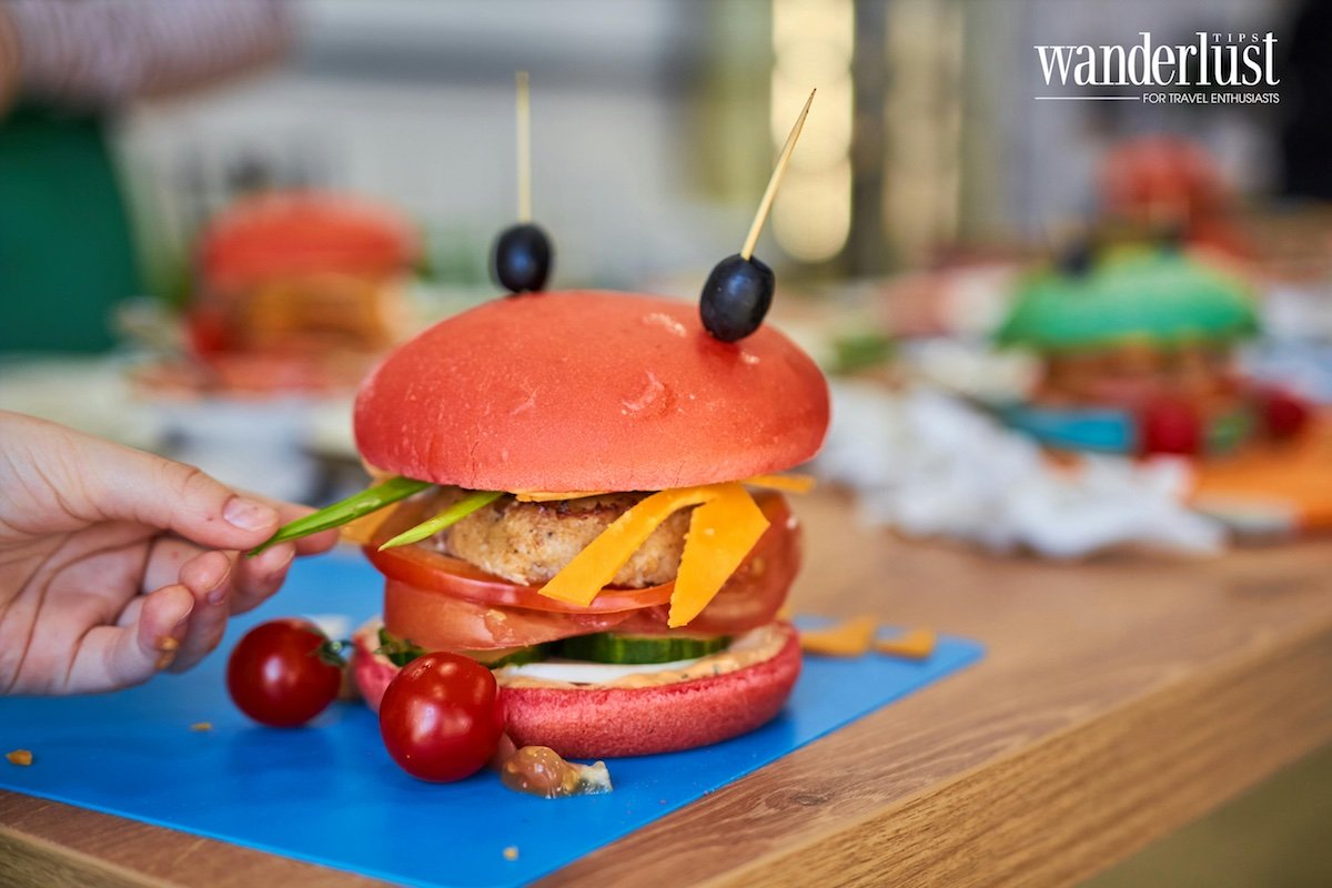Burger Mumbai chính là minh chứng sống động nhất cho sự kết hợp táo bạo giữa phong cách ẩm thực phương Tây và hương vị đặc trưng của Ấn Độ