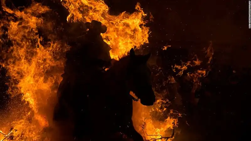 Wanderlust_tips_Me-man-anh-du-lich-dep-nhat-2016-11