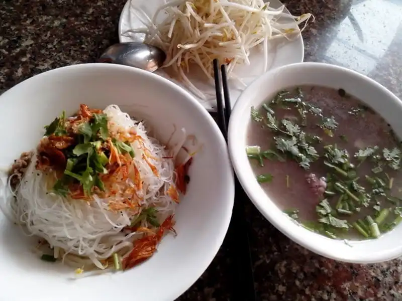 wanderlust-tips-20-mon-dac-san-kon-tum-nuc-tieng-gan-xa-13