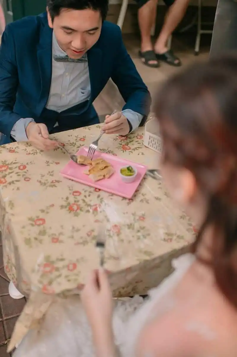 wanderlust-tips-bo-anh-cuoi-dua-nhau-di-an-khap-the-gian-gay-sot-24