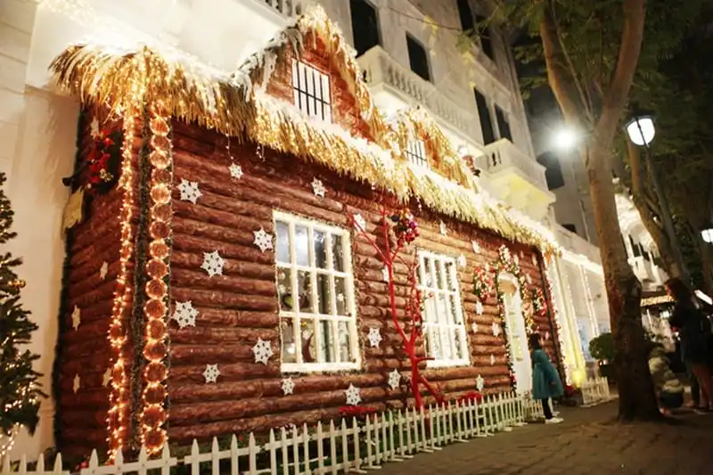 wanderlust-tips-dao-pho-phuong-ha-noi-cam-nhan-khong-khi-noel-dang-can-ke-13