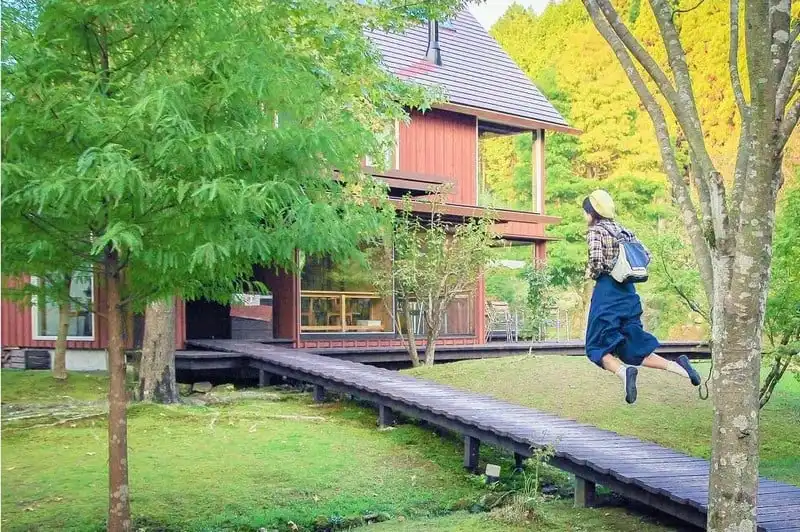 Giới trẻ “phát sốt” với trào lưu chụp ảnh không trọng lượng 5 wanderlust-tips-gioi-tre-phat-sot-voi-trao-luu-chup-anh-khong-trong-luong-13