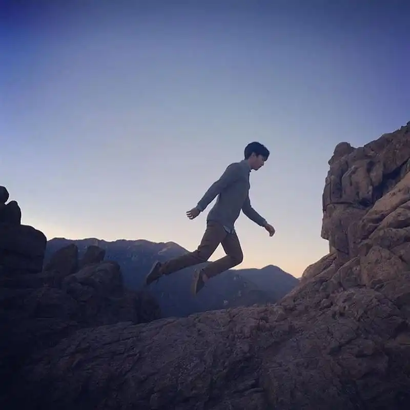 Giới trẻ “phát sốt” với trào lưu chụp ảnh không trọng lượng 8 wanderlust-tips-gioi-tre-phat-sot-voi-trao-luu-chup-anh-khong-trong-luong-19