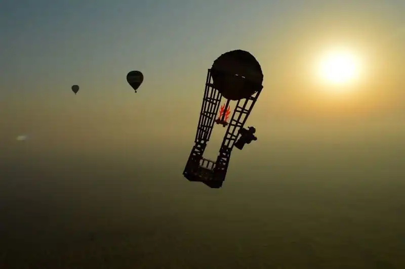 wanderlust-tips-ngo-nghinh-nhan-vat-lego-di-du-lich-khap-the-gioi-33