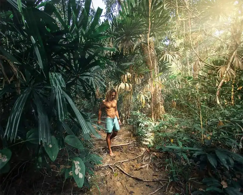 wanderlust-tips-nhung-hinh-anh-dep-nhu-mo-cua-cap-doi-bo-viec-de-di-du-lich-3