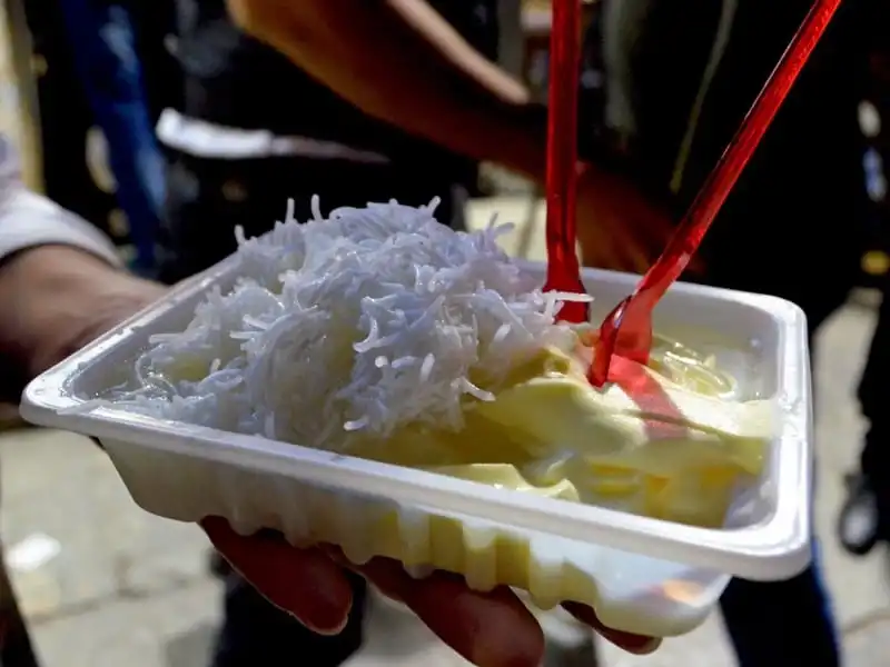 wanderlust-tips-thu-vi-nhung-mon-an-giao-thua-cua-nguoi-dan-khap-the-gioi-10