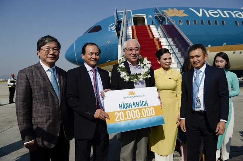 wanderlust tips vietnam airlines don hanh khach thu 20 trieu trong nam 2016 1