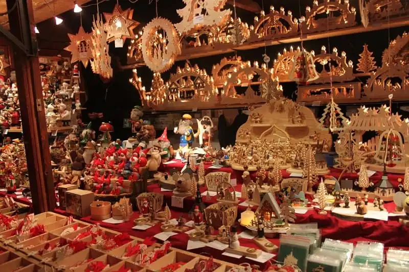 wanderlust_tips_16_cho_giang_sinh_dac_sac_chau_au_5