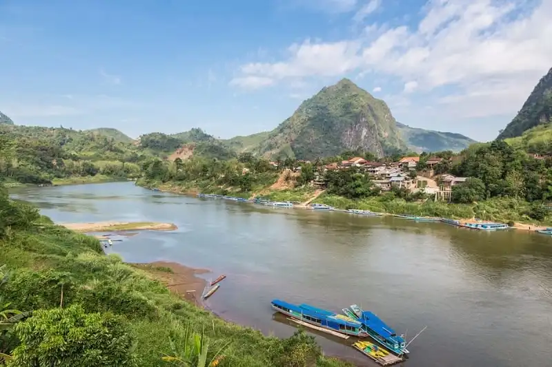 wanderlust_tips_16_trai_nghiem_o_chau_a_10