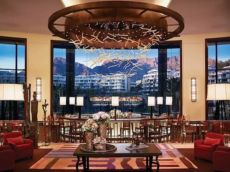 wanderlust_tips_21_quan_bar_co_view_dep_nhat_the_gioi_21