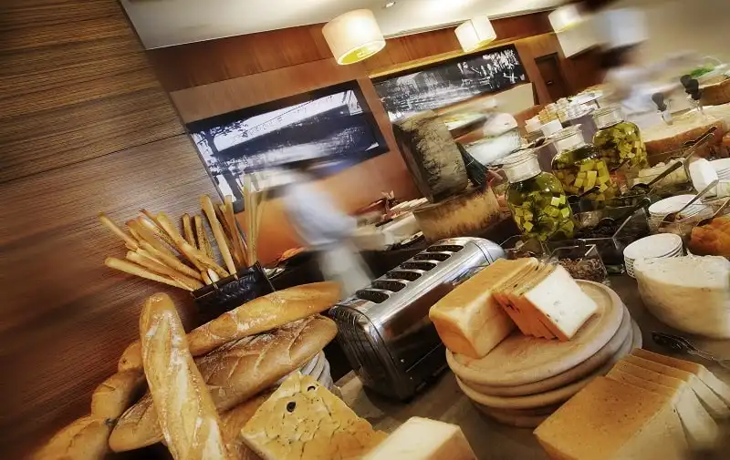 wanderlust_tips_Sunday_Bruch