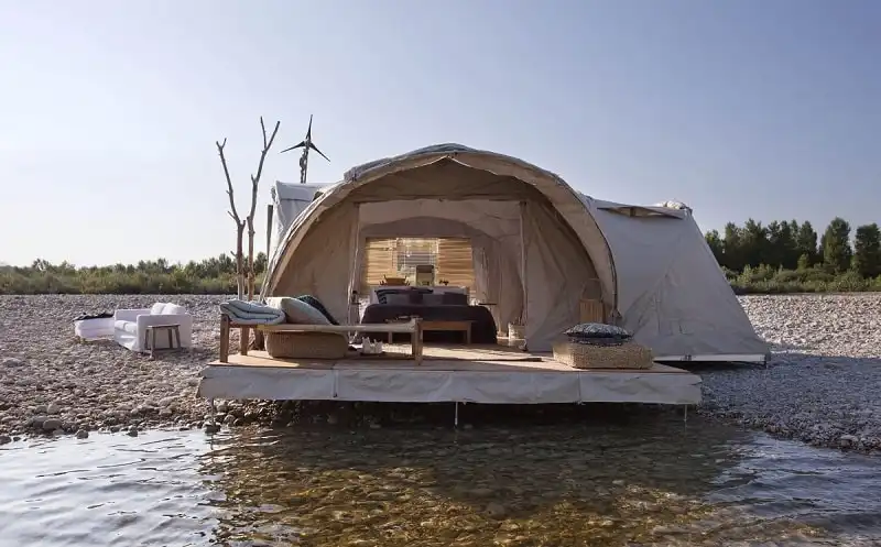 wanderlust_tips_khach-san-co-dong-o-bat-cu-dau-ban-muon-3