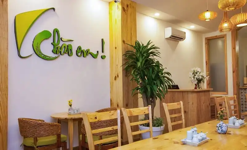 wanderlust_tips_nha_hang_chao_em_5