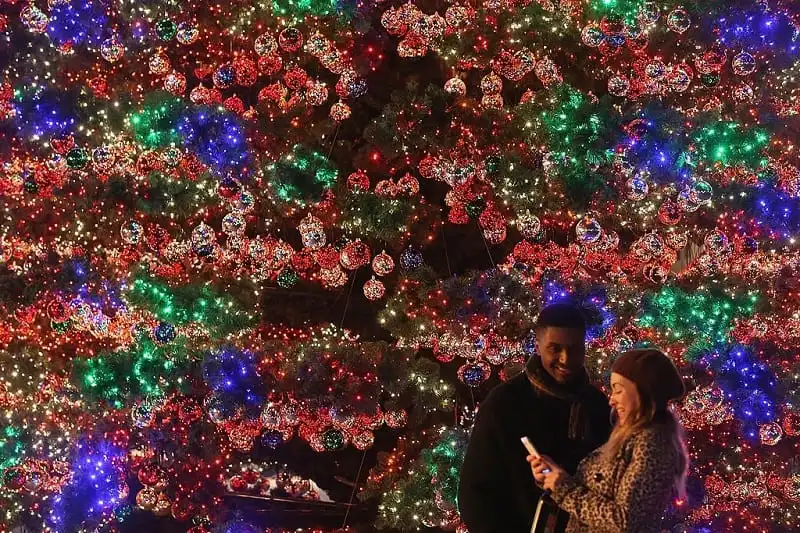 wanderlust_tips_nuoc_duc_ron_rang_mua_le_hoi_22