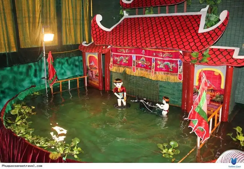 wanderrlust_tips_8_diem_nen_di_buoi_toi_phu_quoc_3