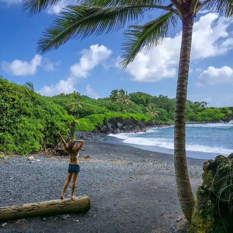 wanderust_tips_bo_viec_ngan_hang_de_di_du_lich_2