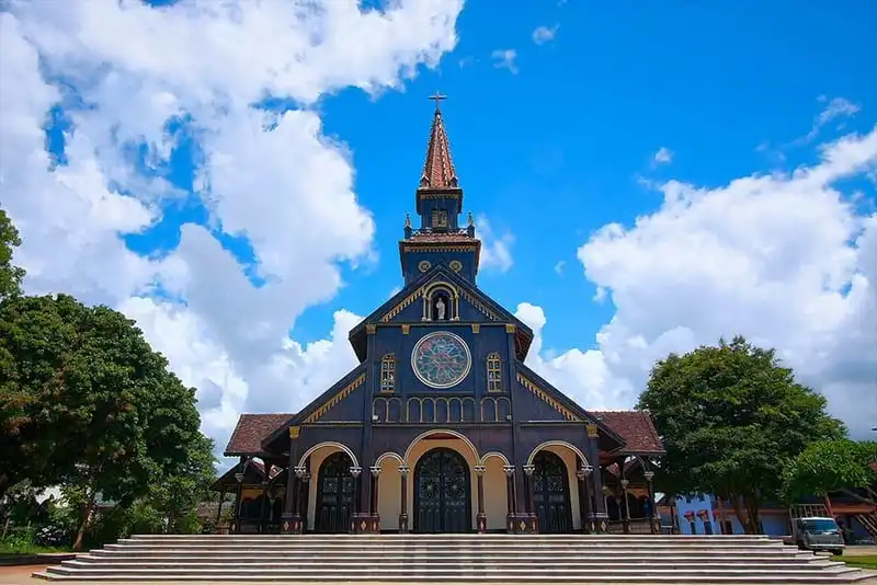 10 điểm du lịch không thể bỏ qua khi tới Kon Tum 7 wanderlust-tips-10-diem-du-lich-khong-the-bo-qua-khi-toi-kon-tum-3