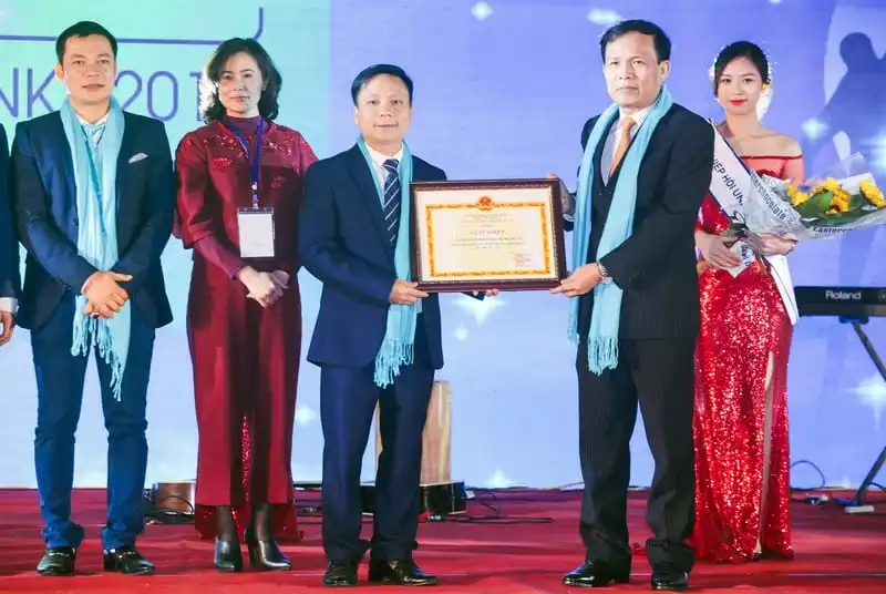 Chương trình “Hội tụ C.E.O du lịch 3 miền” kết thúc với nhiều thành công 6 wanderlust-tips-chuong-trinh-hoi-tu-ceo-du-lich-3-mien-voi-nhieu-thanh-cong-5