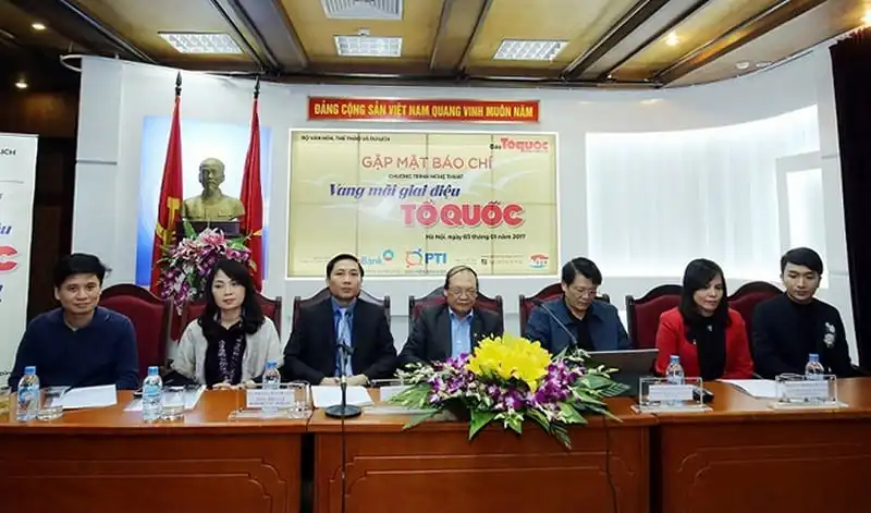 Chương trình nghệ thuật đặc biệt “Vang mãi giai điệu Tổ quốc” 5 wanderlust-tips-chuong-trinh-nghe-thuat-dac-biet-vang-mai-giai-dieu-to-quoc-1