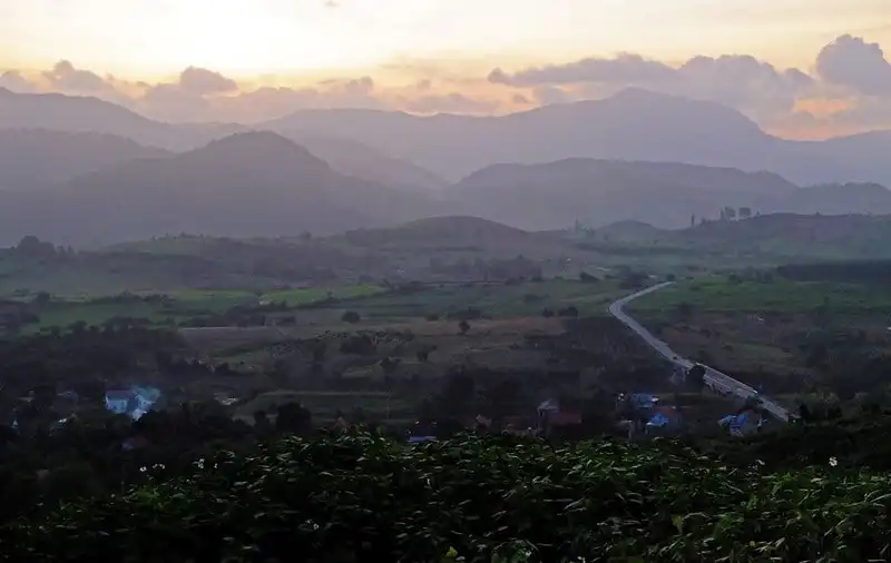 wanderlust-tips-cung-duong-phuot-tuyet-dep-thuong-bi-bo-qua-11