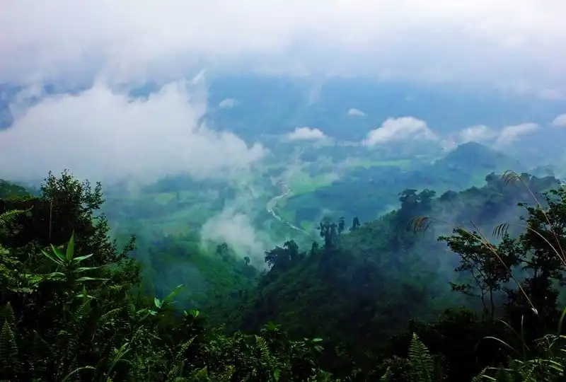 wanderlust-tips-cung-duong-phuot-tuyet-dep-thuong-bi-bo-qua-12