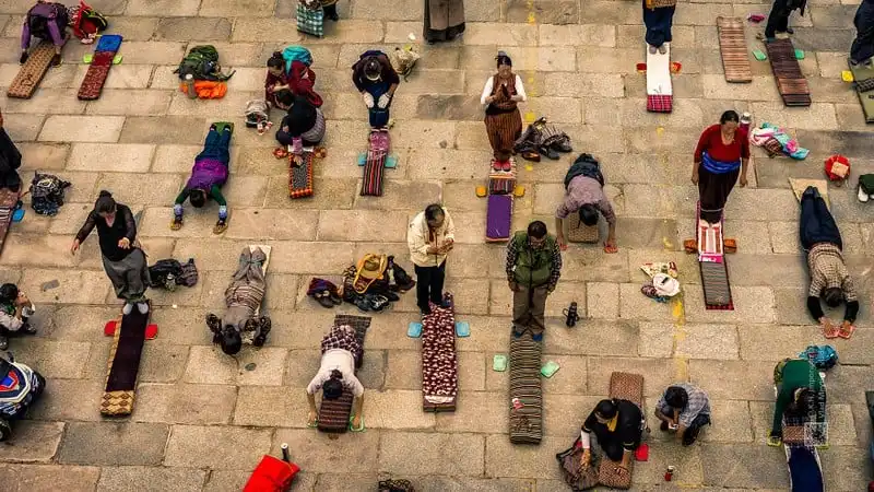 wanderlust-tips-cuoc-song-doi-thuong-o-tay-tang-13