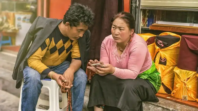 wanderlust-tips-cuoc-song-doi-thuong-o-tay-tang-25