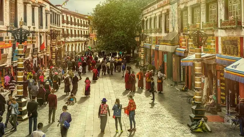 wanderlust-tips-cuoc-song-doi-thuong-o-tay-tang-27