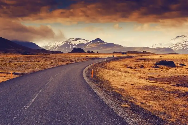 wanderlust-tips-iceland-diem-den-mo-uoc-cua-moi-phuot-thu-khap-the-gioi-12