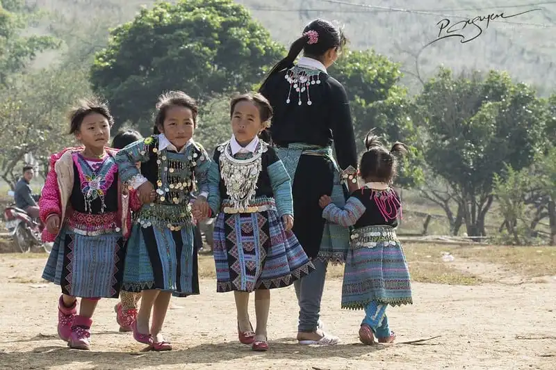 wanderlust-tips-toi-moc-chau-thang-12-am-lich-de-don-tet-cung-nguoi-hmong-11