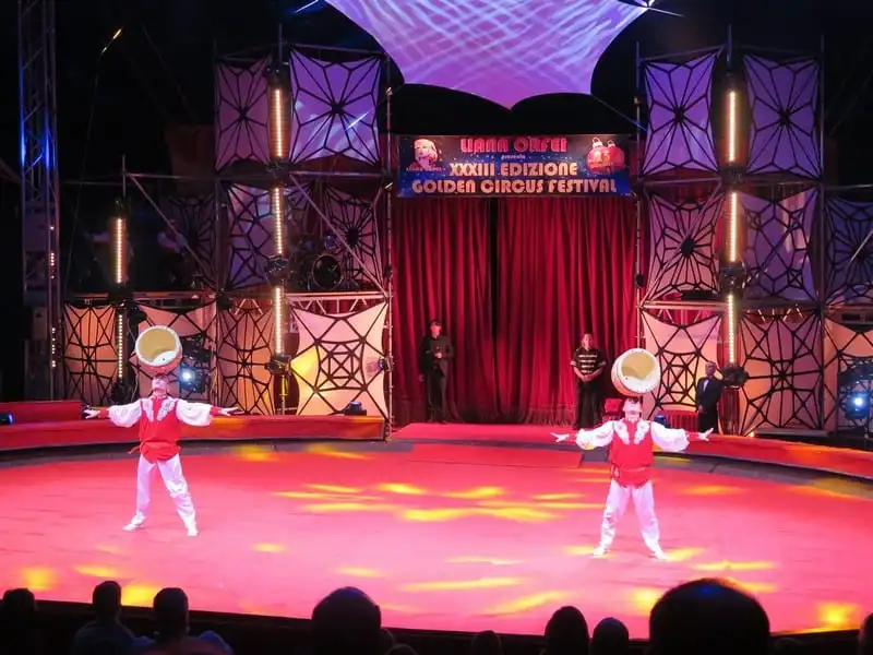 wanderlust-tips-xiec-viet-nam-thang-lon-tai-lien-hoan-xiec-quoc-te-o-y-2