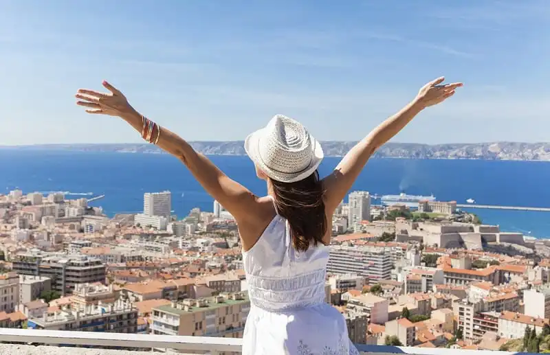 10 “nguyên liệu” cho một kỳ nghỉ hoàn hảo 8 wanderlust_tips_10-nguyen-lieu-cho-ky-nghi-hoan-hao-3