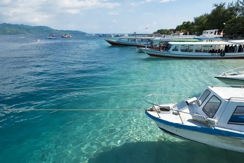 10 hòn đảo bí ẩn nhất thế giới 6 wanderlust_tips_13_hon_dao_bi_an_nhat_the_gioi_2