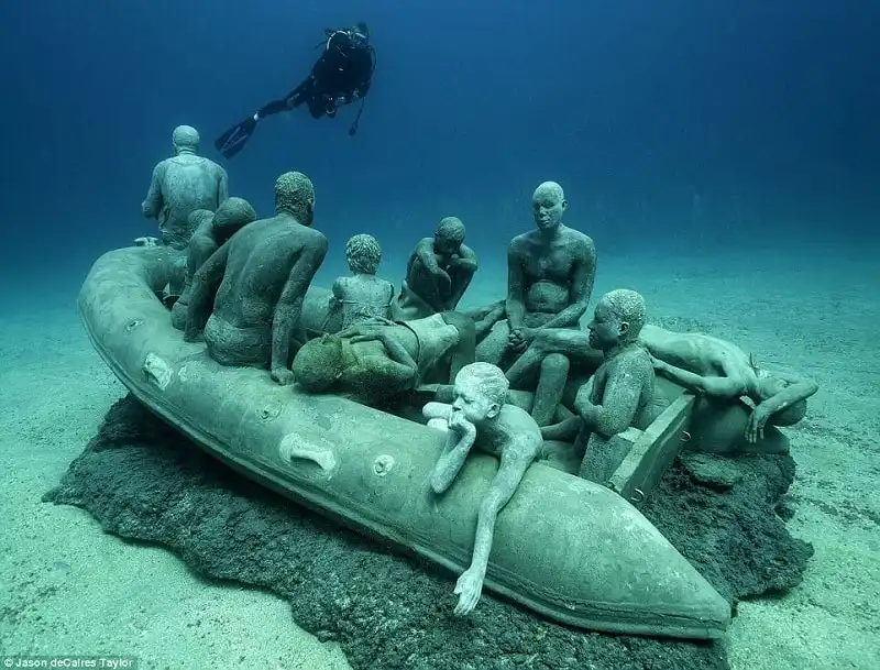 wanderlust_tips_bao-tang-duoi-nuoc-o-Chau-Au- (6)