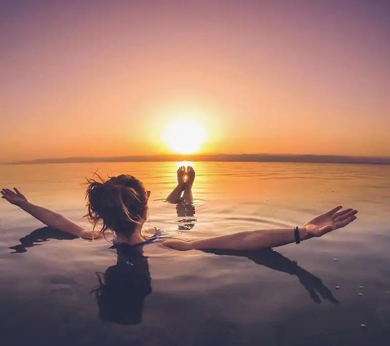 Gặp gỡ cặp đôi từ bỏ công việc để đi du lịch 70 nước 9 wanderlust_tips_gap_go_cap_doi_tu_bo_cong_viec_du_lich_70_nuoc_5