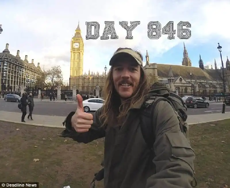 Gặp gỡ người đàn ông đi 846 ngày từ Sydney tới London 14 wanderlust_tips_gap_go_nguoi_dan_ong_di_bo_tu_sydney_den_anh_13