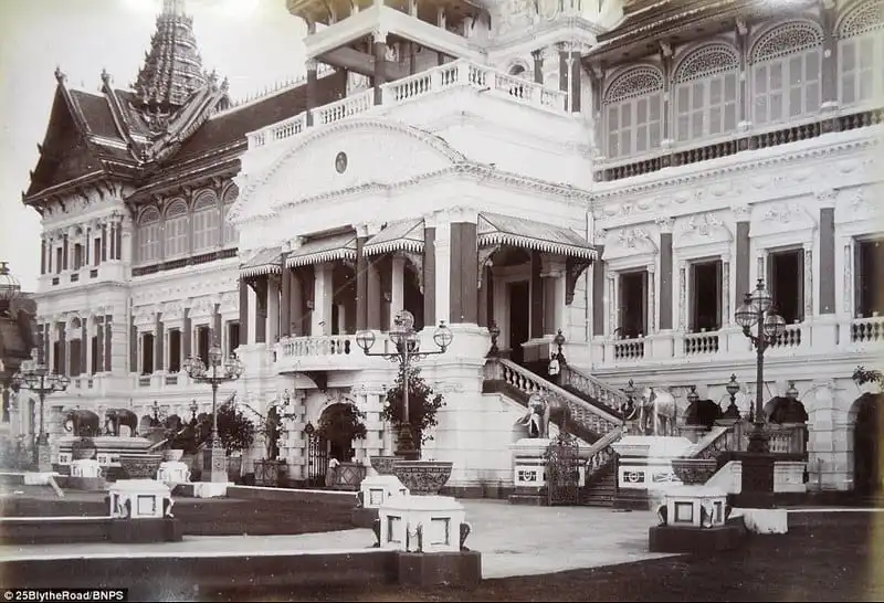 wanderlust_tips_hinh-anh-thai-lan-truoc-khi-bung-no-du-lich-1