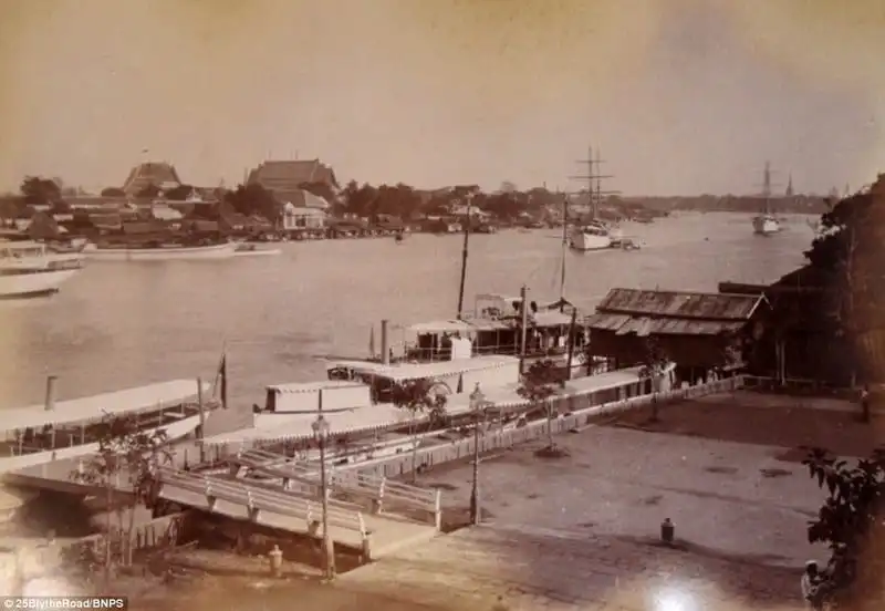 wanderlust_tips_hinh-anh-thai-lan-truoc-khi-bung-no-du-lich-9