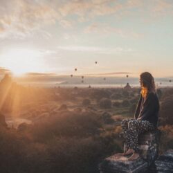 wanderlust tips lam viec 110 tieng de co tien du lich the gioi 1