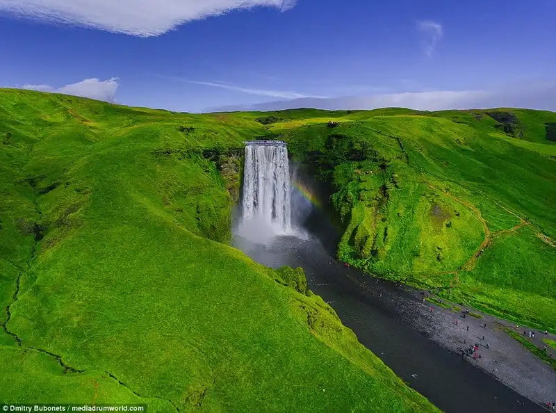 Wanderlust_tips_ngay-ngat-voi-boi-canh-Tro-choi-vuong-quyen-chup-bang-drone-1