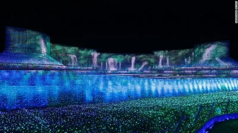 wanderlust-tips-8-trieu-bong-den-led-ruc-ro-trong-le-hoi-anh-sang-o-nhat-4