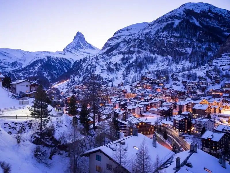 wanderlust-tips-cac-cap-doi-phai-den-35-diem-nay-mot-lan-trong-doi-9