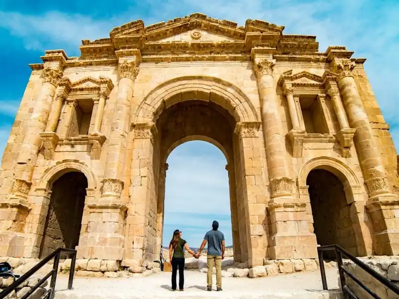 wanderlust-tips-cap-doi-bo-viec-de-cung-toi-nhung-noi-lang-man-nhat-the-gioi-11